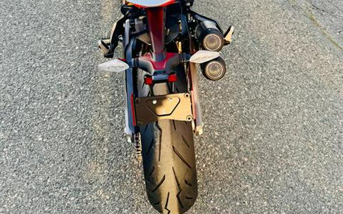 2026 Ducati Monster Plus V2 896