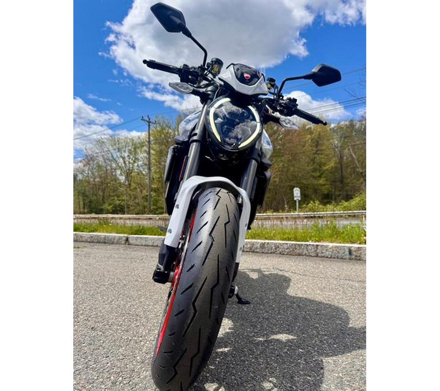 2026 Ducati Monster Plus V2 896