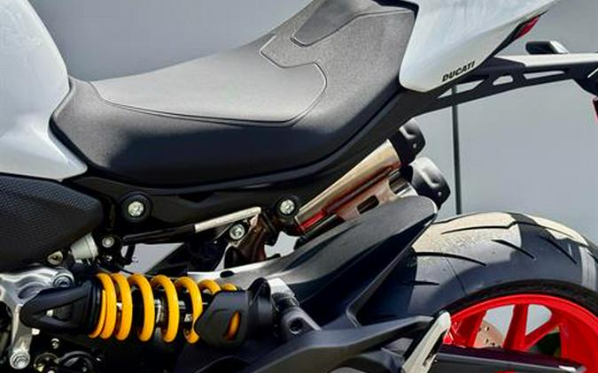 2026 Ducati Monster Plus V2 896