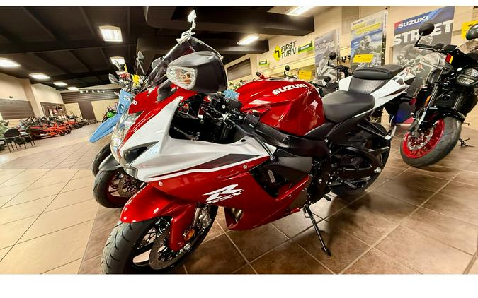 2027 GSX-R600 - Suzuki