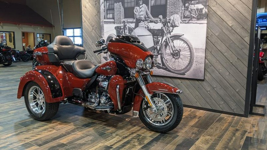 2024 Harley-Davidson® FLHTCUTG - Tri Glide® Ultra