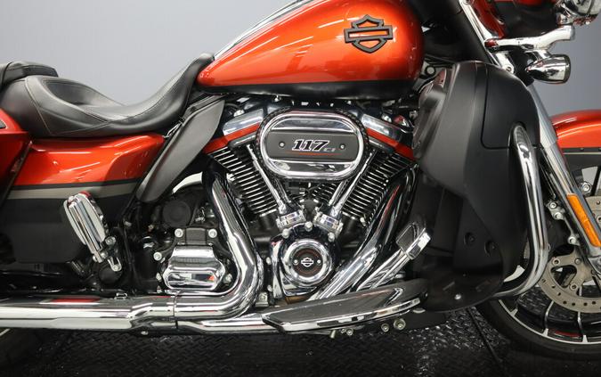 2018 Harley-Davidson CVO Street Glide