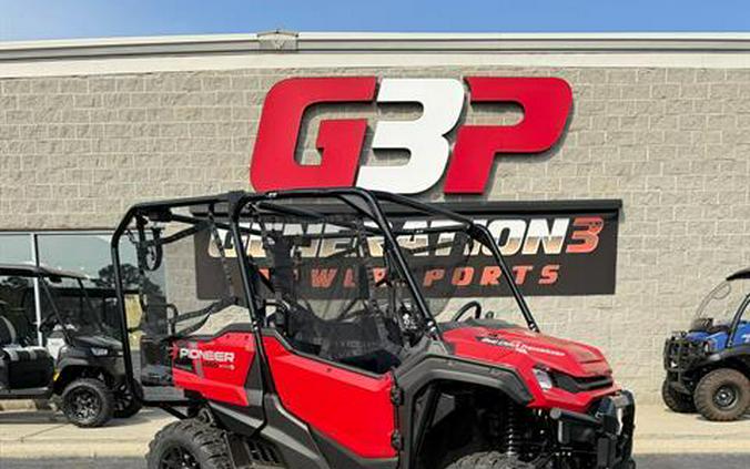2025 Honda Pioneer 1000-5 Deluxe