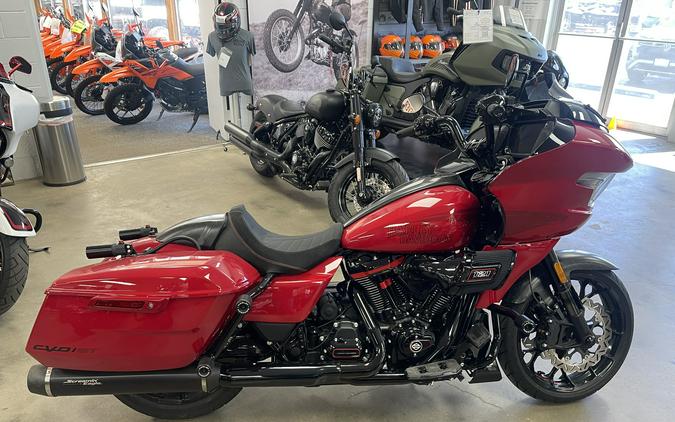 2025 Harley-Davidson CVO™ Road Glide® ST