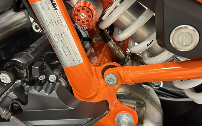 2027 890 Adventure R Rally - KTM