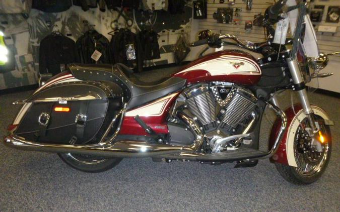 2013 Victory Motorcycles Cross Roads® Classic