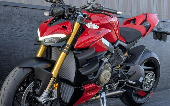 Used 2024 Ducati Streetfighter V4 S