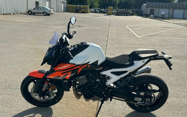 2027 KTM Duke 990