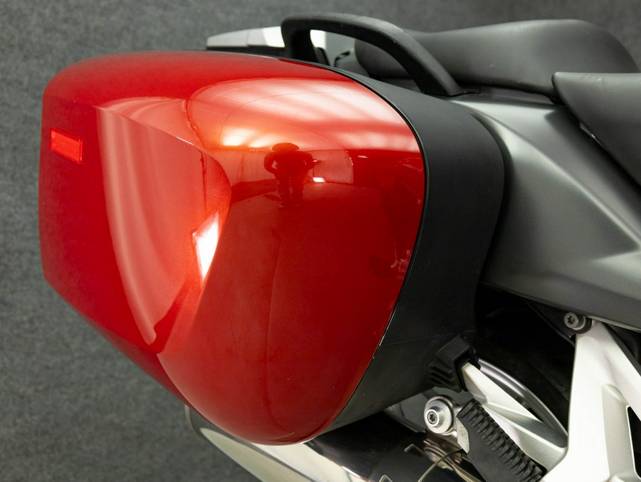 2010 BMW K1300GT PREMIUM W/ABS