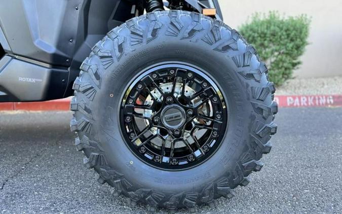 2026 Can-Am Maverick X3 Max X RS Turbo RR Triple Black_7.6 In.