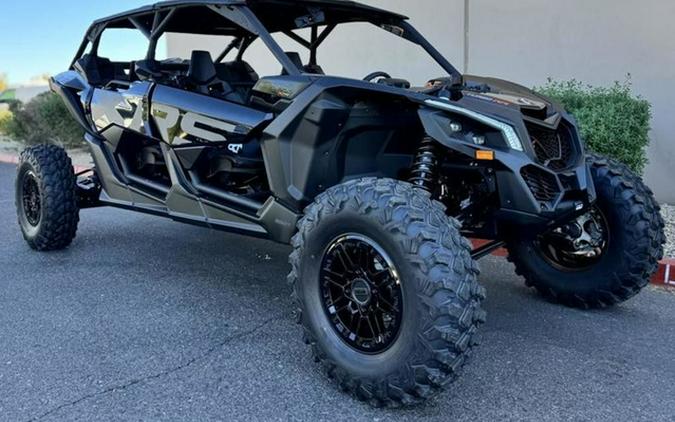 2026 Can-Am Maverick X3 Max X RS Turbo RR Triple Black_7.6 In.