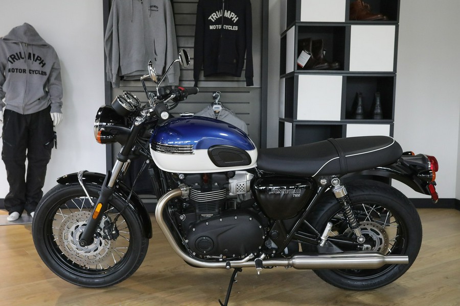 2022 Triumph BONNEVILLE T100