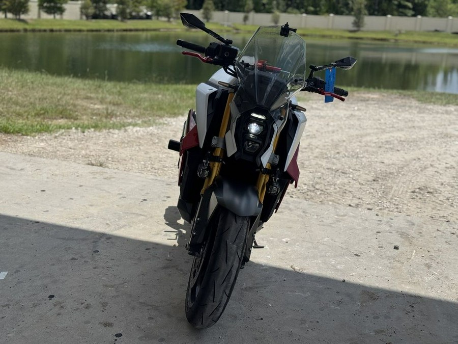 2024 Suzuki GSX-S1000