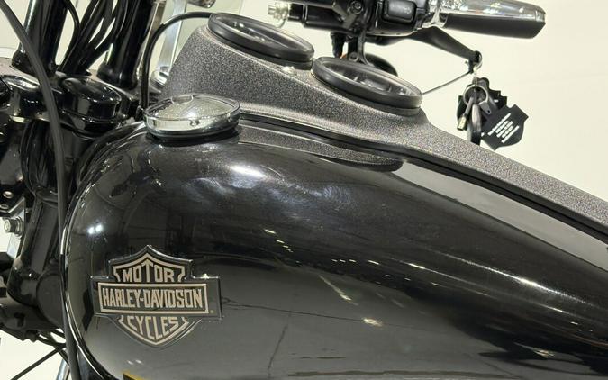 2016 Harley-Davidson® Low Rider® S Vivid Black