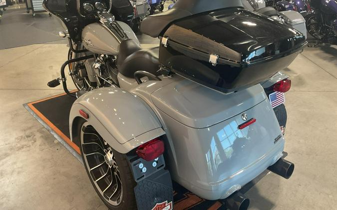 FLTRT 2024 Road Glide 3