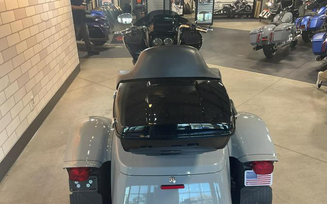 FLTRT 2024 Road Glide 3