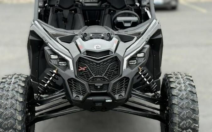 2026 Can-Am Maverick X3 Max X RS Turbo RR Triple Black_4.5 In