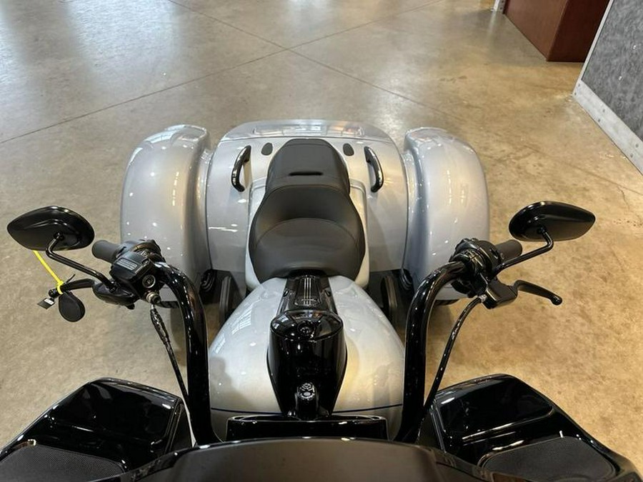 2024 Harley-Davidson® FLTRT - Road Glide® 3