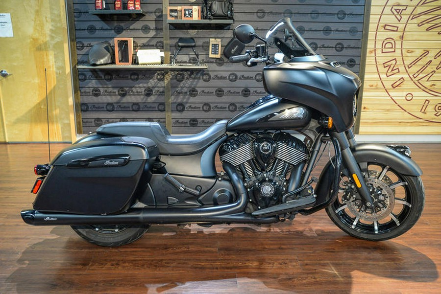 2021 Indian Motorcycle® Chieftain® Dark Horse® Thunder Black Smoke