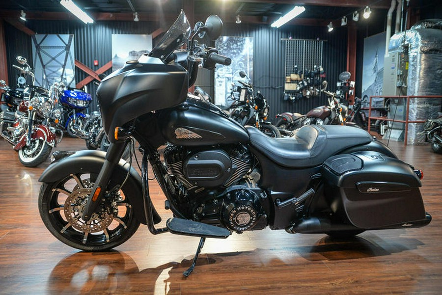 2021 Indian Motorcycle® Chieftain® Dark Horse® Thunder Black Smoke