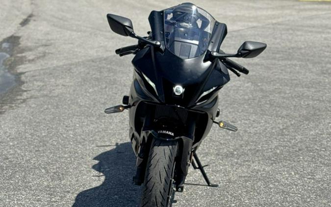 2025 Yamaha YZF-R7 R7