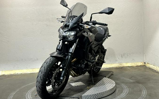 2020 Kawasaki Z650 ABS Metallic Spark Black/Metallic Flat Spark Black