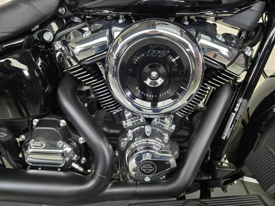 2026 Harley-Davidson® FLHC - Heritage Classic