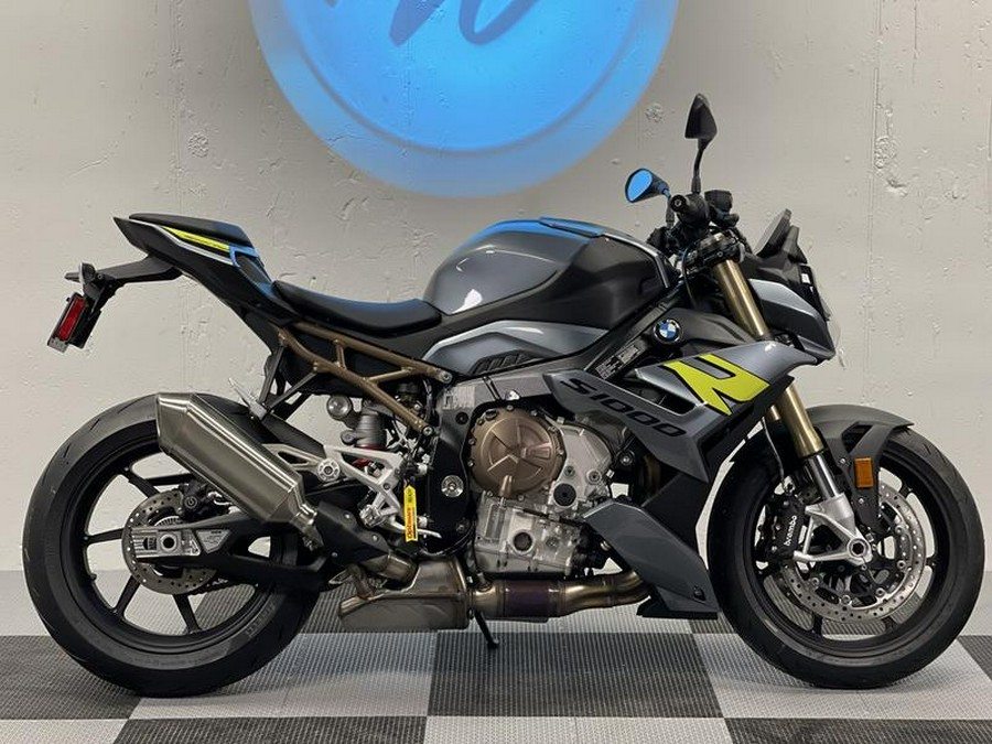 2023 BMW S 1000 R Bluestone Metallic