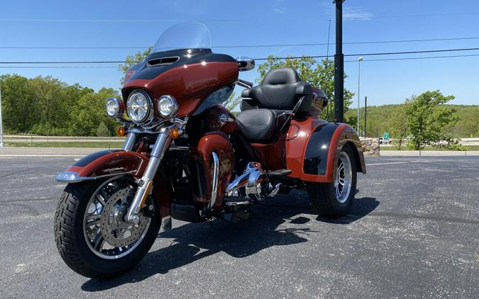 2024 HARLEY-DAVIDSON TRI-GLIDE ULTRA FLHTCUTG