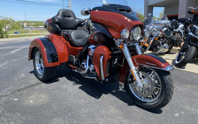 2024 HARLEY-DAVIDSON TRI-GLIDE ULTRA FLHTCUTG