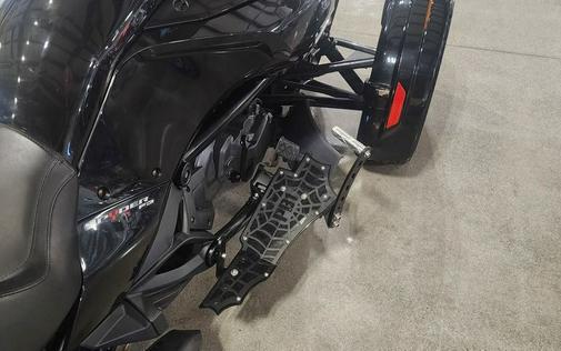 2019 Can-Am® Spyder® F3