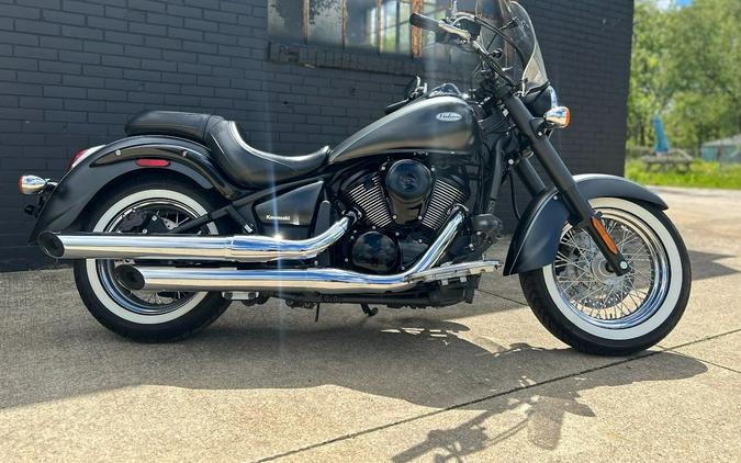 2019 Kawasaki Vulcan 900 Classic