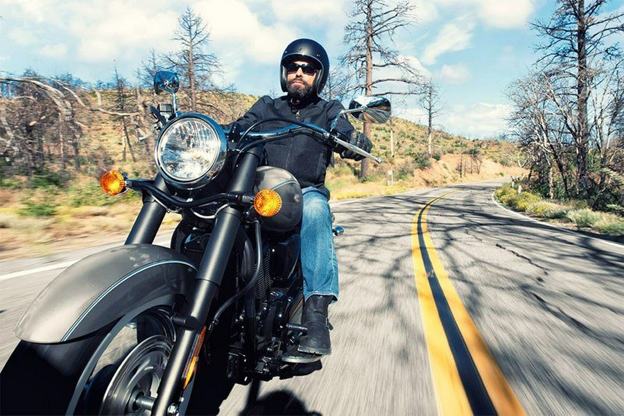 2019 Kawasaki Vulcan 900 Classic