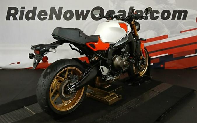 2025 Yamaha XSR 900