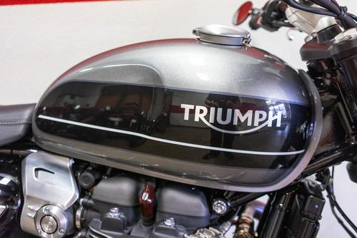 2020 Triumph Speed Twin Review Photo Gallery