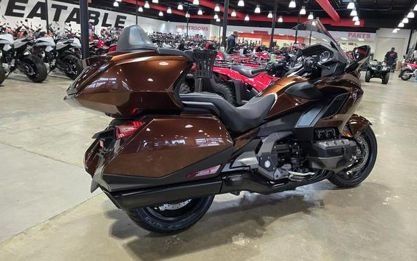 2018 Honda® Gold Wing Pearl Stallion Brown