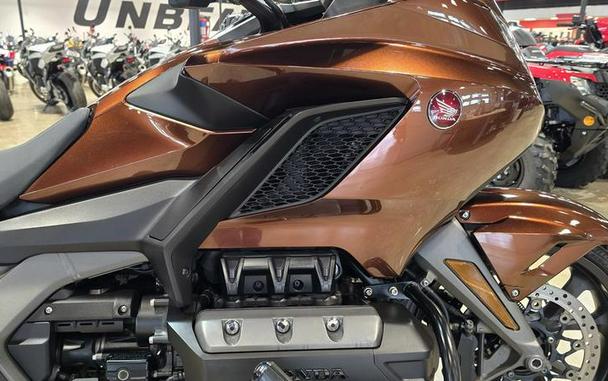 2018 Honda® Gold Wing Pearl Stallion Brown