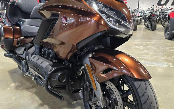 2018 Honda® Gold Wing Pearl Stallion Brown