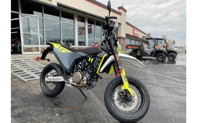 2024 Husqvarna Motorcycles 701 Supermoto