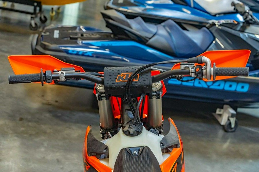 2025 KTM 300 XC