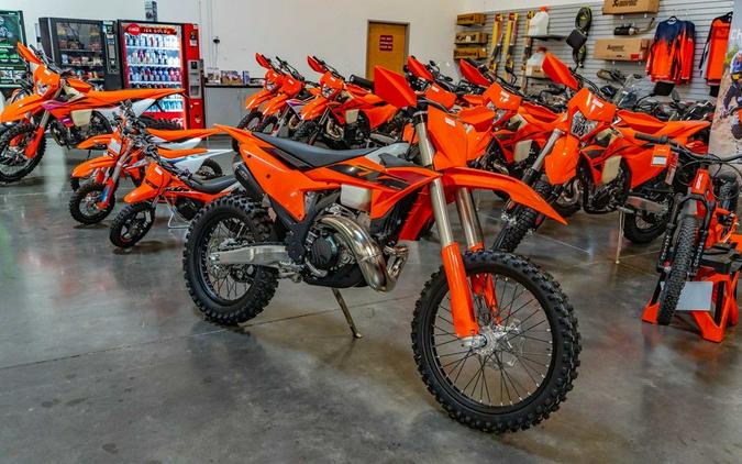 2025 KTM 300 XC