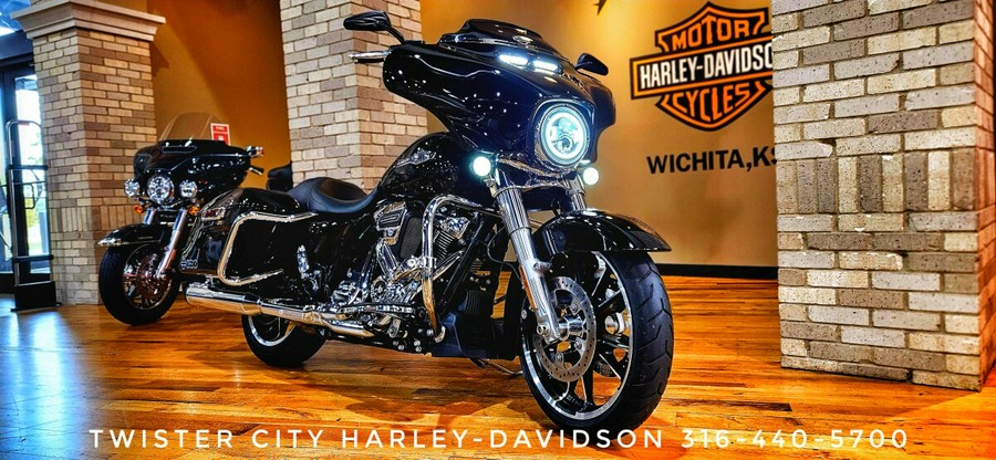 USED 2023 Harley-Davidson Street Glide, FLHX