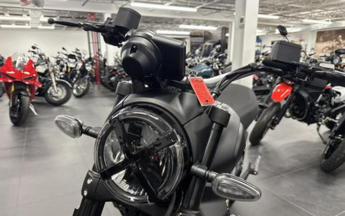 2025 Ducati Scrambler Icon