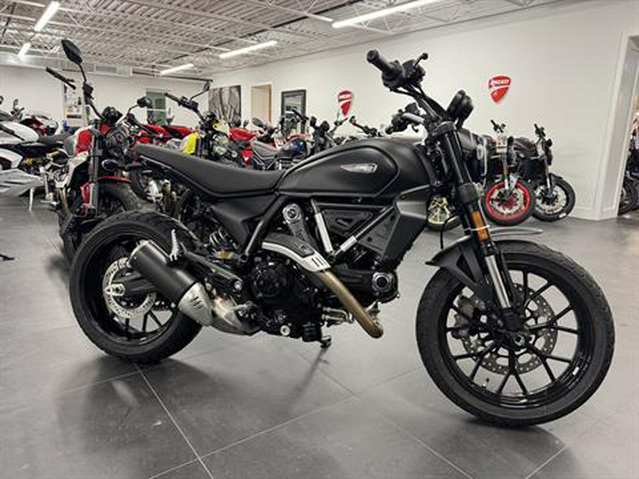 2025 Ducati Scrambler Icon