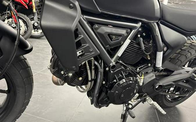 2025 Ducati Scrambler Icon
