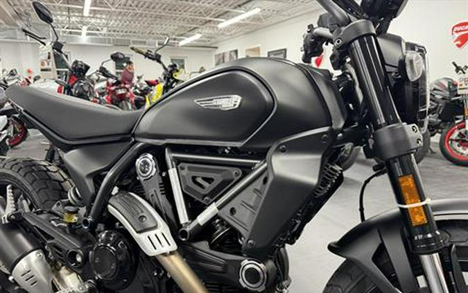 2025 Ducati Scrambler Icon