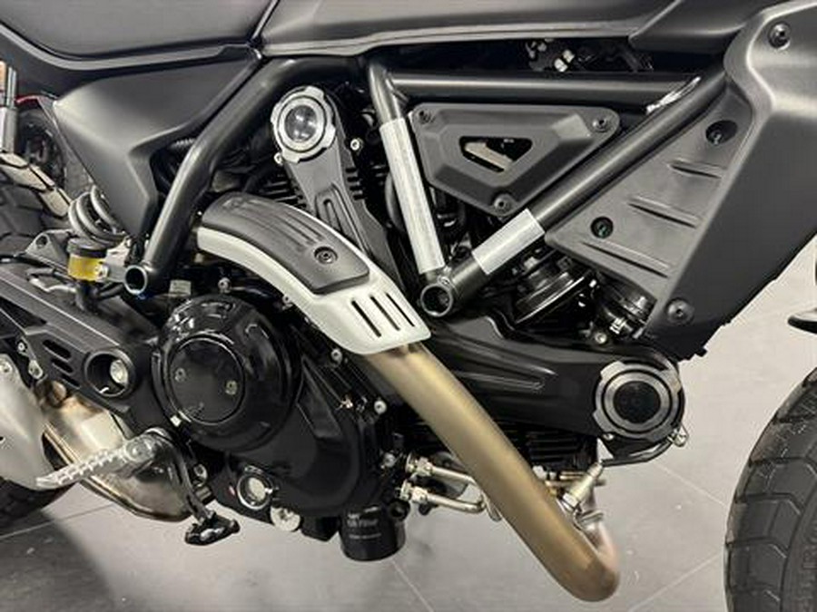 2025 Ducati Scrambler Icon