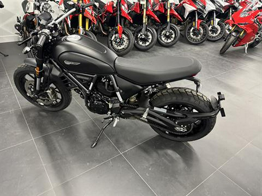 2025 Ducati Scrambler Icon