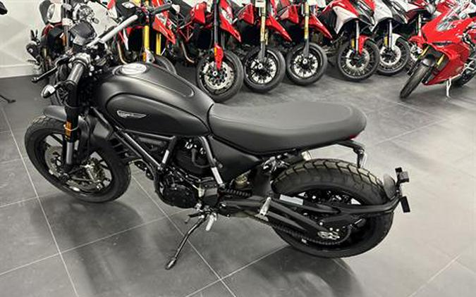 2025 Ducati Scrambler Icon