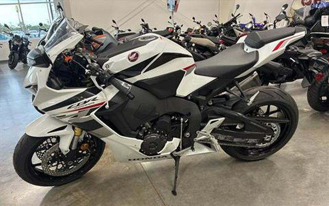 2026 Honda CBR1000RR ABS